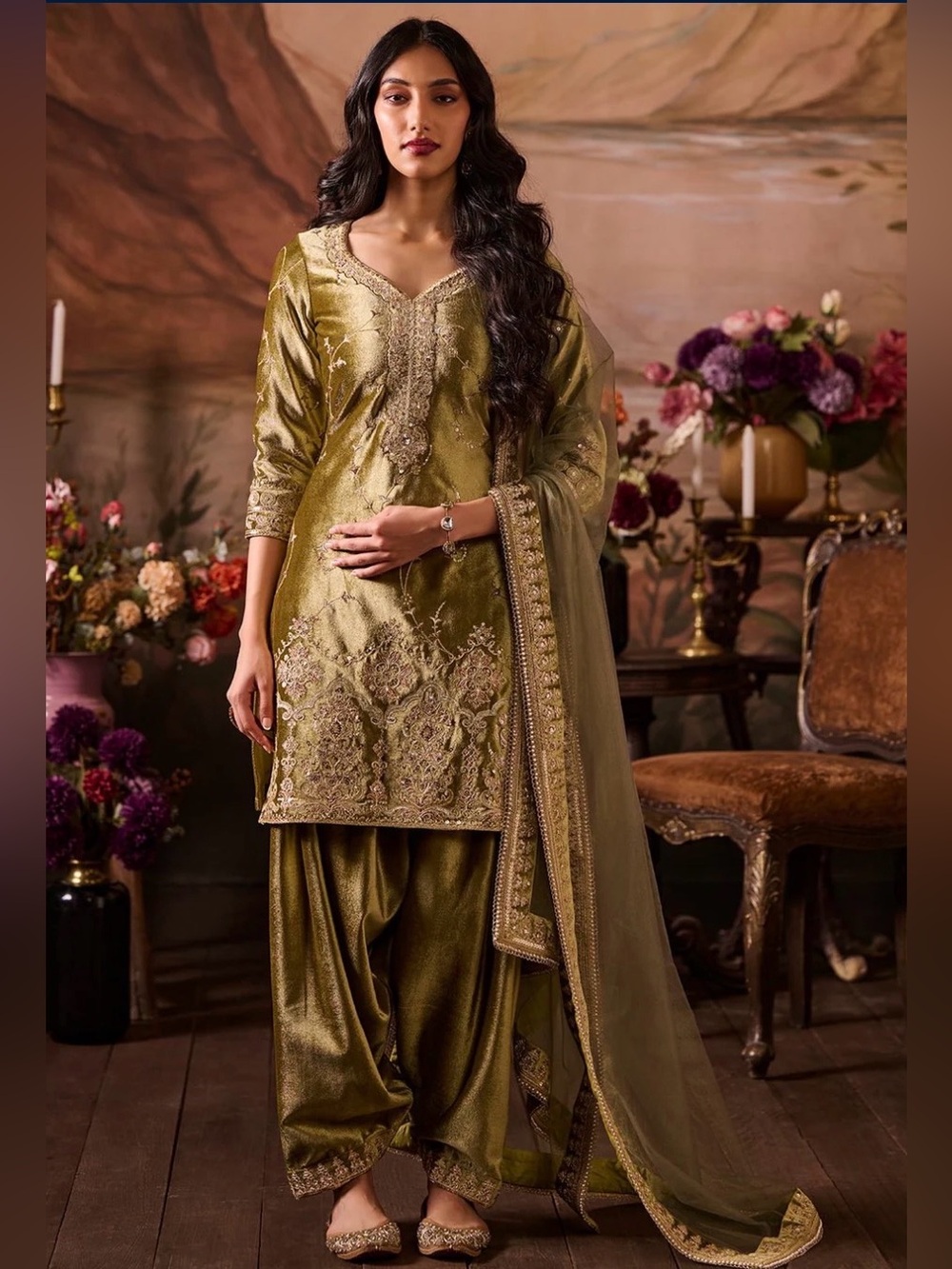 Lashkaraa Mehendi Green Embroidered Velvet Punjabi Suit